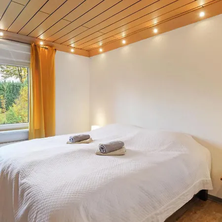 Spacious Holiday In With Terrace ווינטרברג