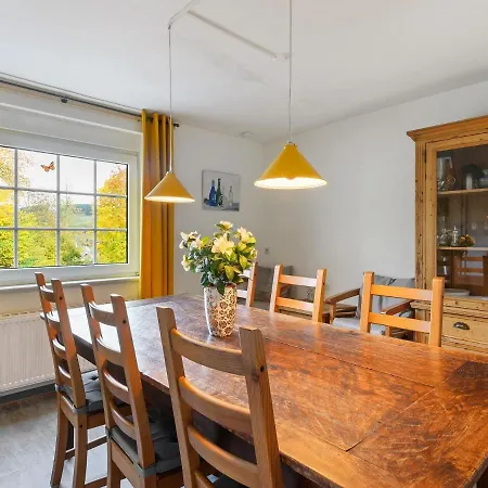 בית נופש Spacious Holiday In With Terrace *