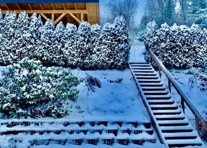 Feriehus Spacious Holiday In With Terrace Winterberg